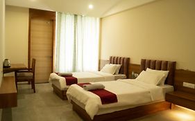 Chang'S Garden & Resort